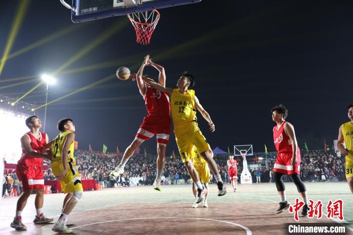 新春走基层广西“村BA”大年初二开赛，来宾市体